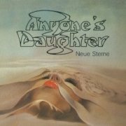 Anyone's Daughter: Neue Sterne